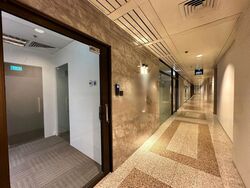 Peninsula Shopping Complex (D6), Office #455727131